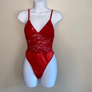 🔥5/$20🔥 SEXY RED ONE PIECE WITH LACE DETAIL
